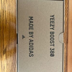 New in box Yeezy 380